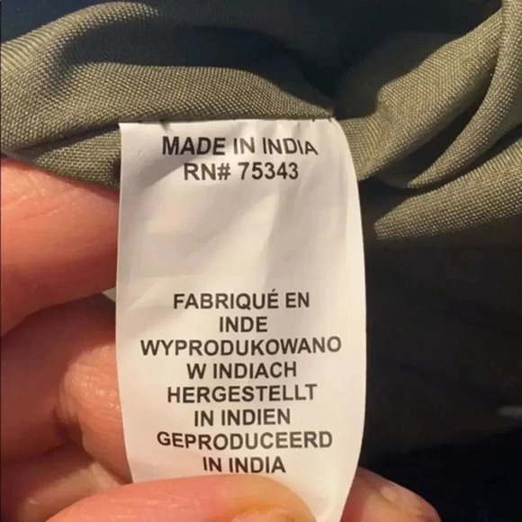 C&Ccalifornia  Women's Beach Collection Pu… - Picture 10 of 12